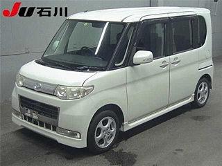 DAIHATSU TANTO 2009