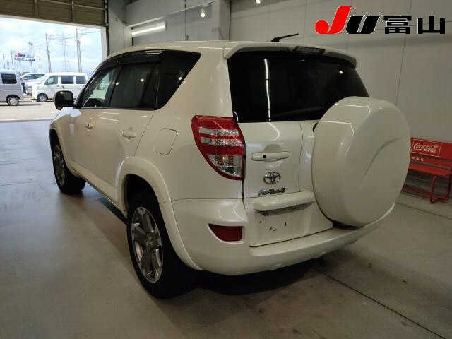 TOYOTA RAV4 2009