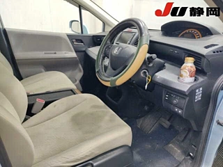 HONDA FREED 2009