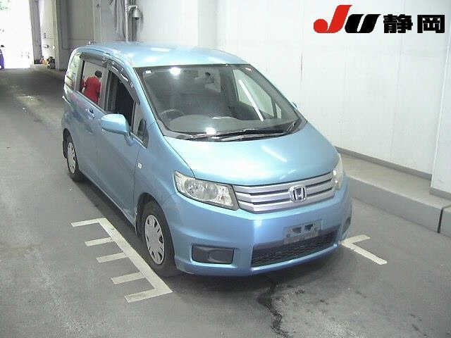 HONDA FREED 2010