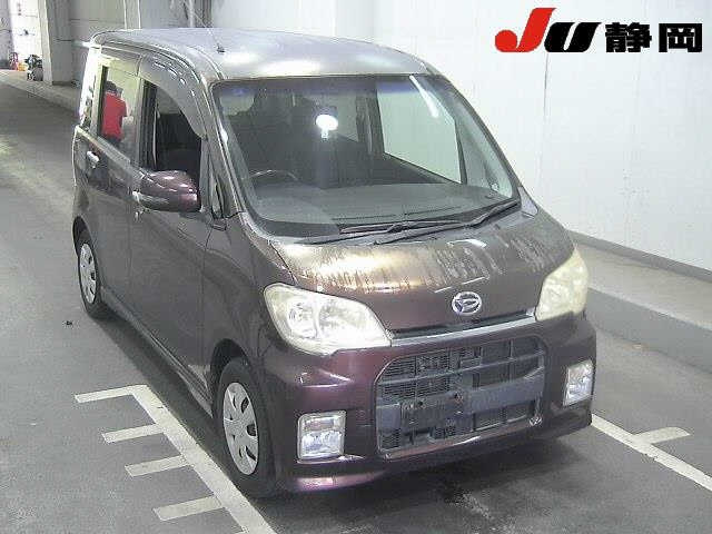 DAIHATSU TANTO EXE 2011