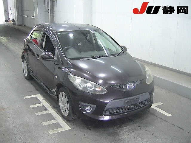 MAZDA DEMIO 2010