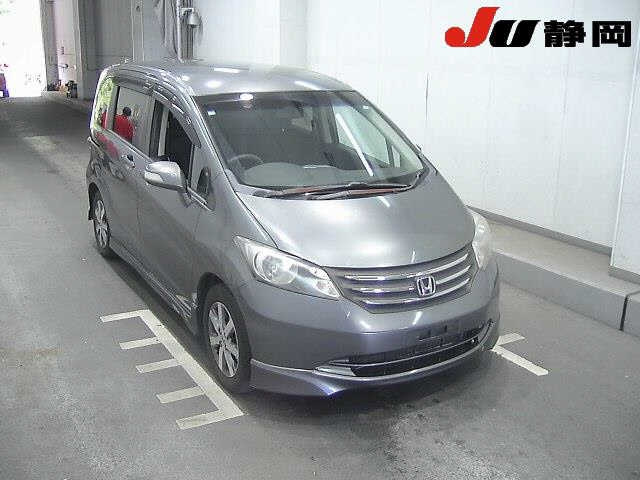 HONDA FREED 2010
