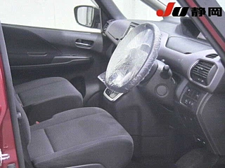 NISSAN SERENA 2018