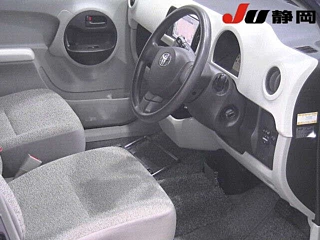 TOYOTA PASSO 2013
