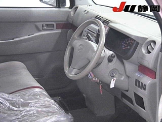 DAIHATSU MOVE CONTE 2010