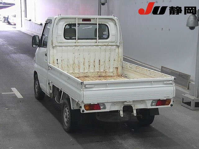 MITSUBISHI MINICAB TRUCK 2011