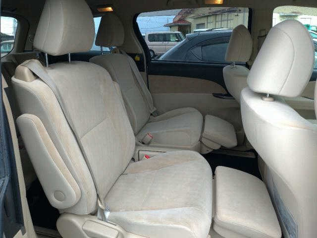 TOYOTA ESTIMA HYBRID 2012