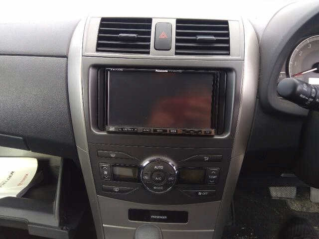 TOYOTA COROLLA FIELDER 2011