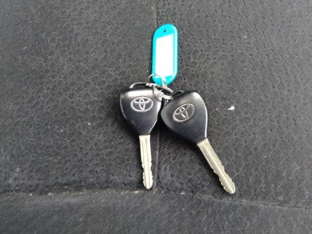 TOYOTA COROLLA FIELDER 2011