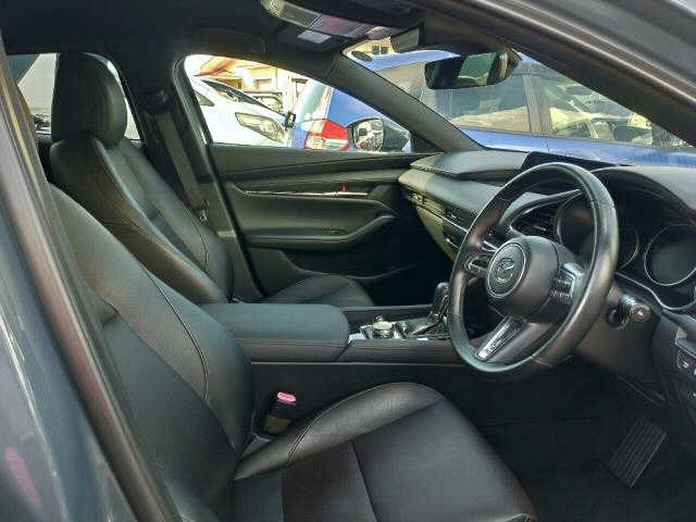 MAZDA MAZDA3 2019