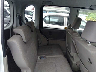 DAIHATSU TANTO 2013