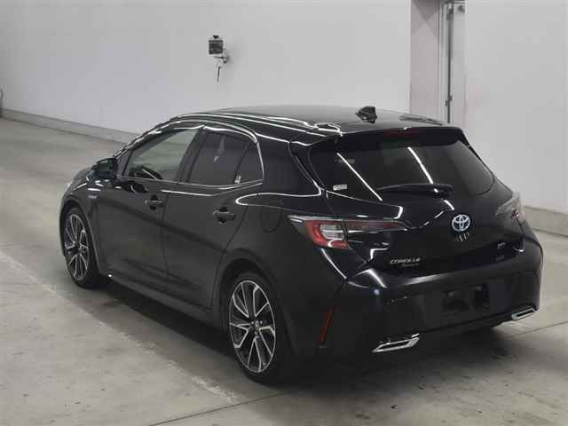 TOYOTA COROLLA SPORT 2018