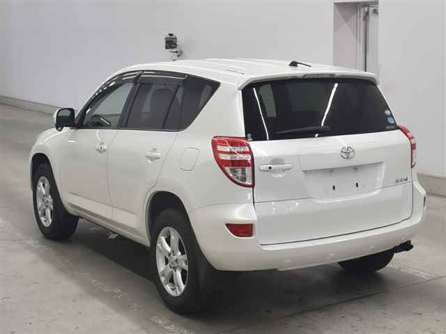 TOYOTA RAV4 2011