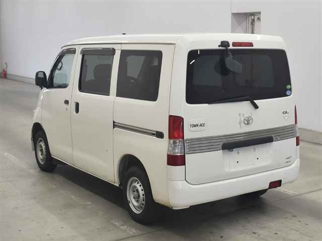 TOYOTA TOWN ACE VAN 2014