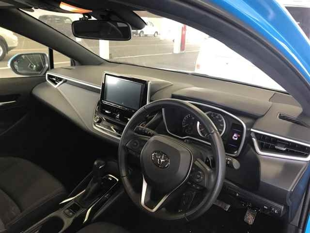 TOYOTA COROLLA SPORT 2018