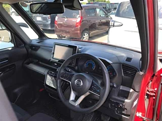 NISSAN ROOX 2021