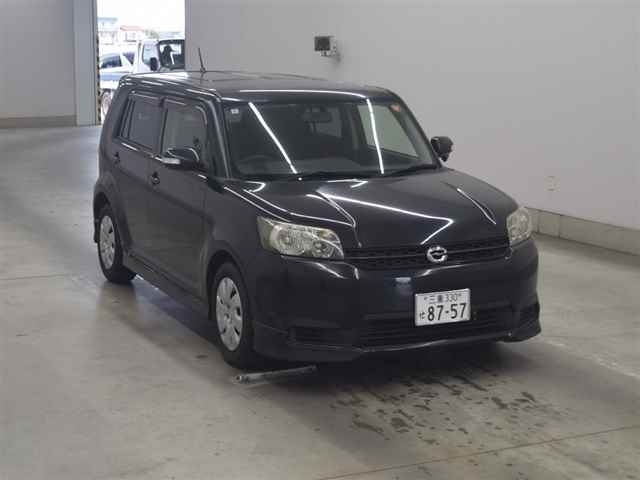 TOYOTA COROLLA RUMION 2010