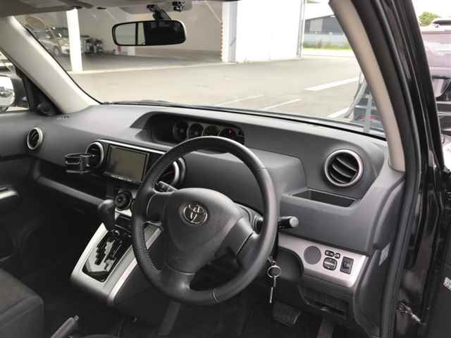 TOYOTA COROLLA RUMION 2010