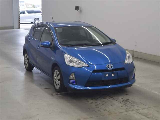 TOYOTA AQUA 2014