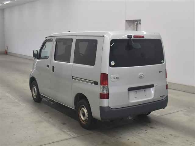 TOYOTA LITE ACE VAN 2010