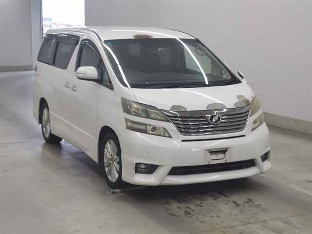 TOYOTA VELLFIRE 2009