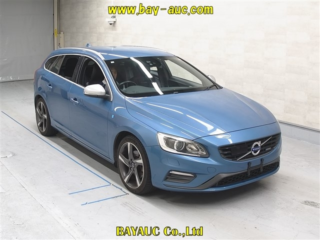 VOLVO V60 2014