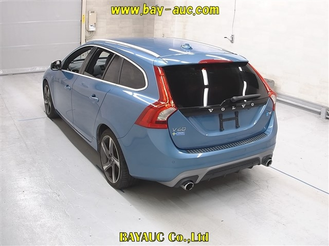 VOLVO V60 2014