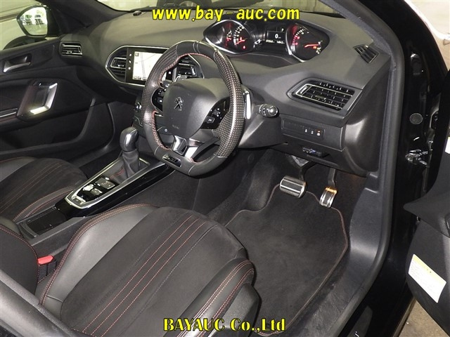PEUGEOT 308 2018