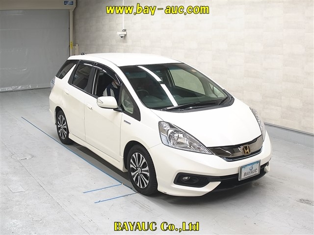 HONDA FIT SHUTTLE 2014