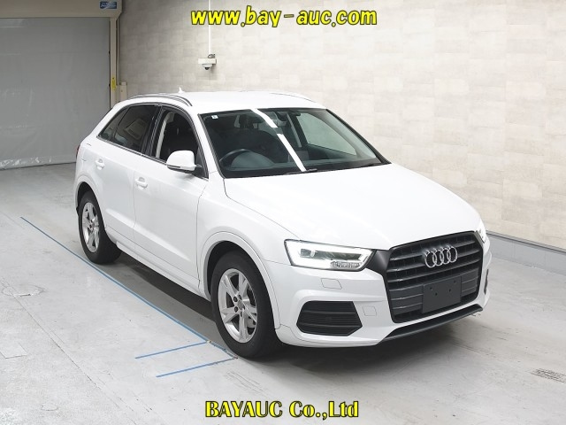 AUDI Q3 2015