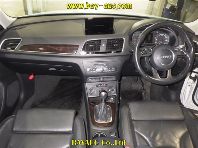 AUDI Q3 2015