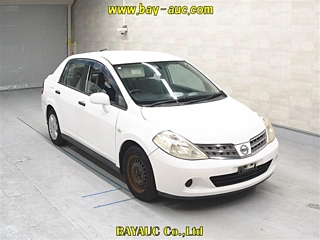 NISSAN TIIDA LATIO 2010