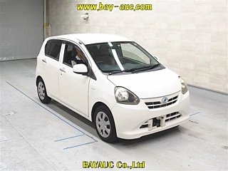 DAIHATSU MIRA E S 2012