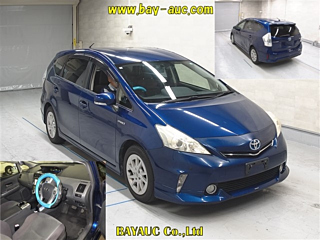 TOYOTA PRIUS ALPHA 2012