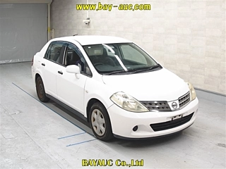 NISSAN TIIDA LATIO 2010