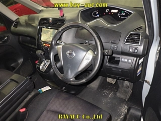 NISSAN SERENA 2013