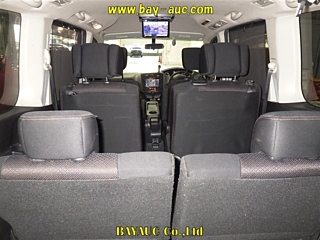 NISSAN SERENA 2013