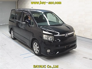 TOYOTA VOXY 2008