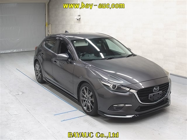 MAZDA AXELA 2016
