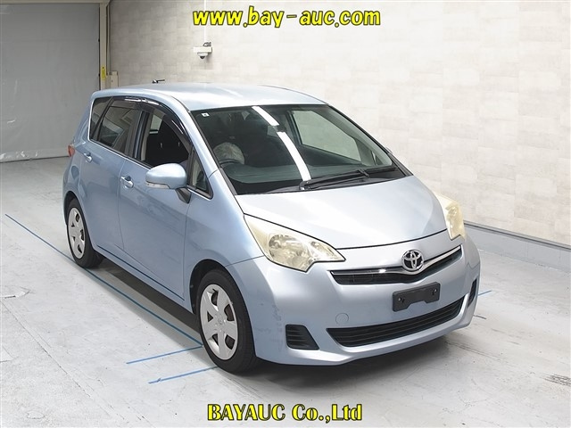 TOYOTA RACTIS 2011