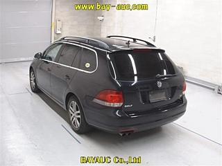 VOLKSWAGEN GOLF VARIANT 2010