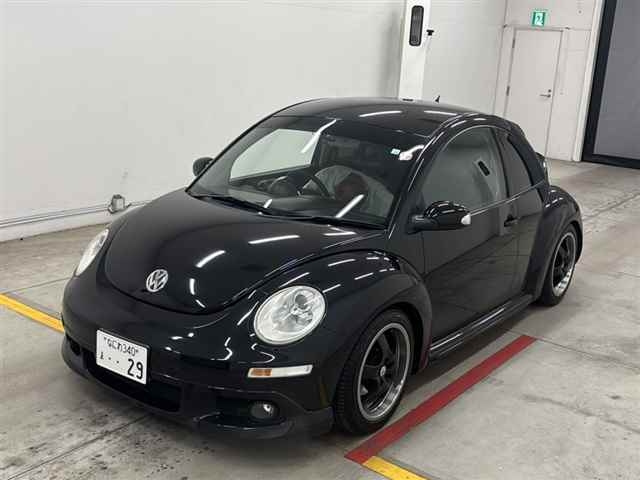 VOLKSWAGEN NEW BEETLE 2008