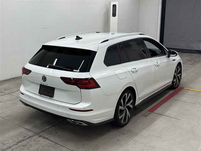 VOLKSWAGEN GOLF VARIANT 2022