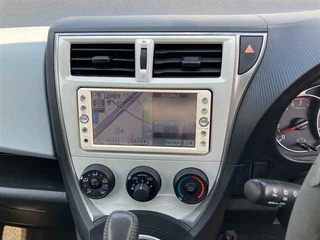 TOYOTA RACTIS 2011