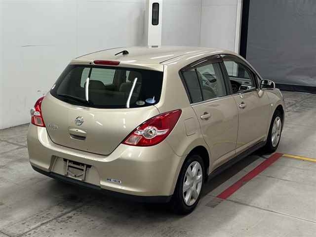 NISSAN TIIDA 2008