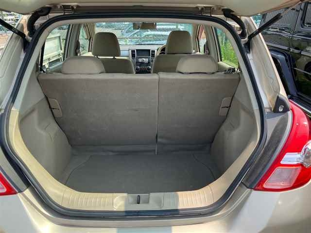 NISSAN TIIDA 2008