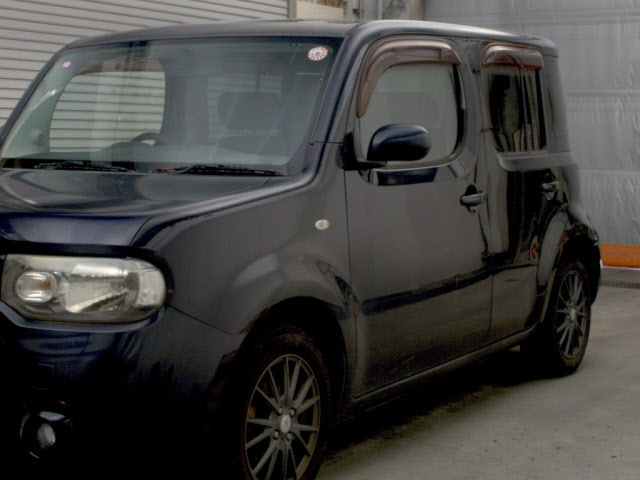 NISSAN CUBE 2010