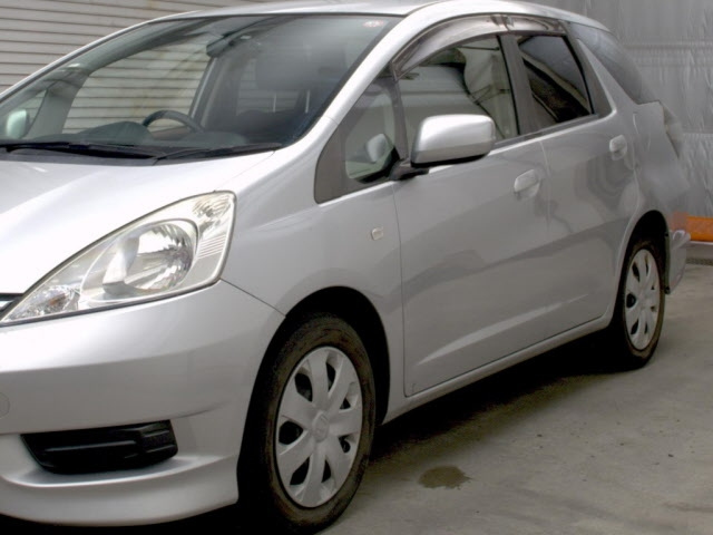 HONDA FIT SHUTTLE 2012