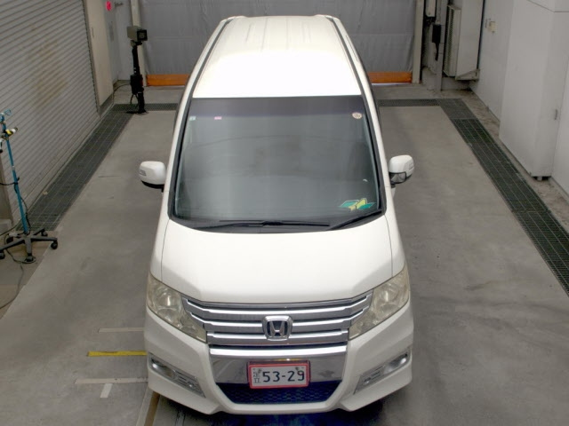 HONDA STEP WAGON 2011